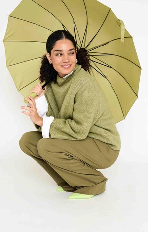 Hyla pullover - Pistache solid from Brand Mission