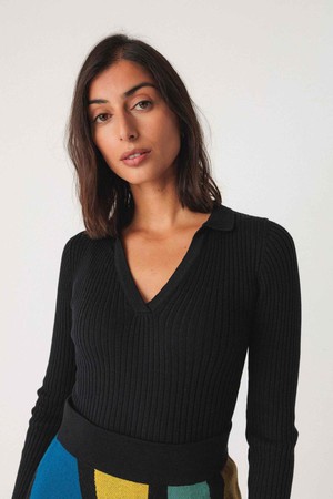 Ariza top - black from Brand Mission