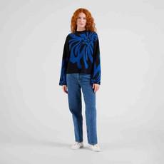 Limhamn big flower - blue via Brand Mission