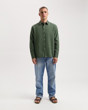 MIlan LS shirt - Moss green from Brand Mission