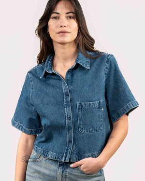 Liv jeans blouse - rosebowl blue from Brand Mission