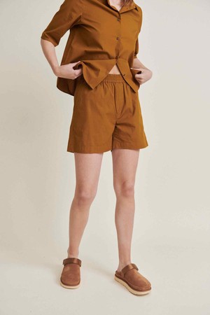 Silje shorts - tapenade from Brand Mission