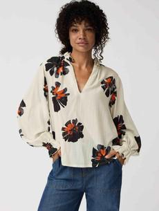 Ella blouse print - oat meal via Brand Mission