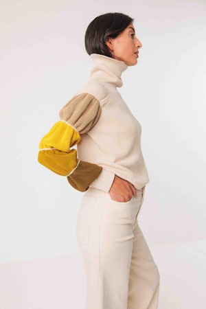 Elortza trui - cream from Brand Mission
