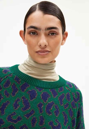 Diliriaa leopaa trui - emerald green from Brand Mission