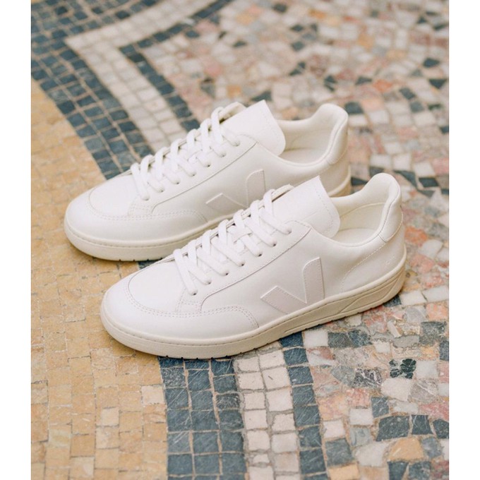 V12 sneaker - extra white from Brand Mission