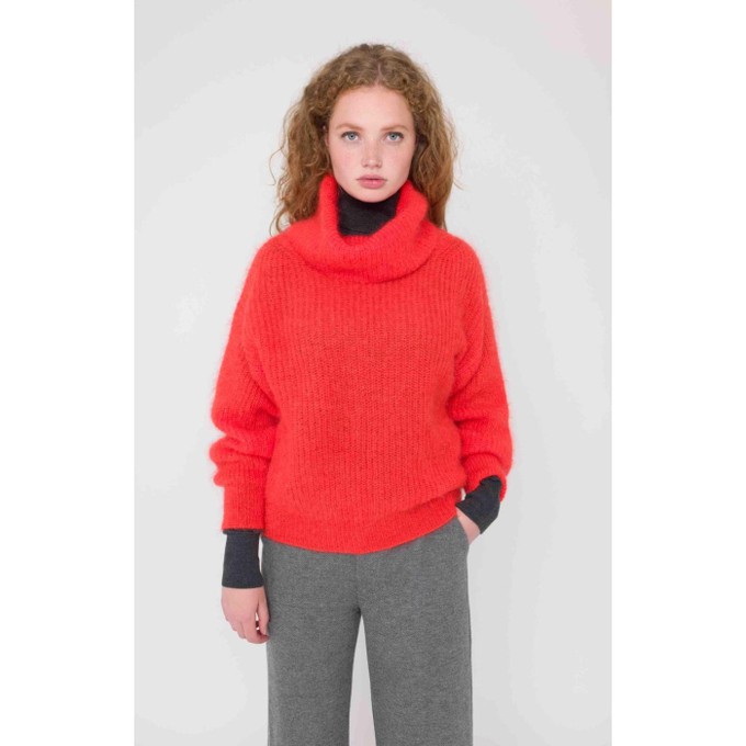 Molly sweater met grote col- orange red from Brand Mission