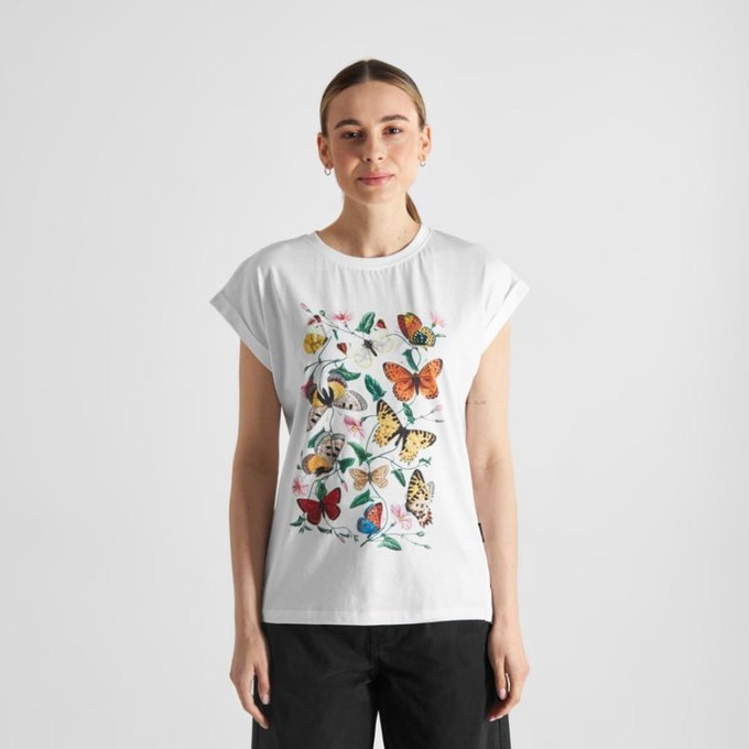 T-shirt visby butterfly field - white from Brand Mission