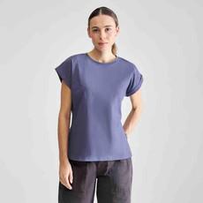 Visby t-shirt - base heron blue via Brand Mission