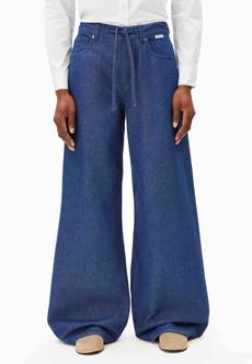 Astraeaas jeans - rinse via Brand Mission