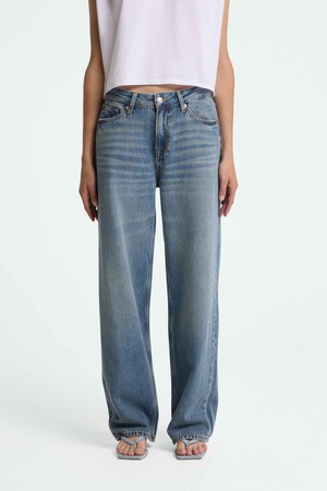 Joan loose jeans - lewisboro mid tint from Brand Mission