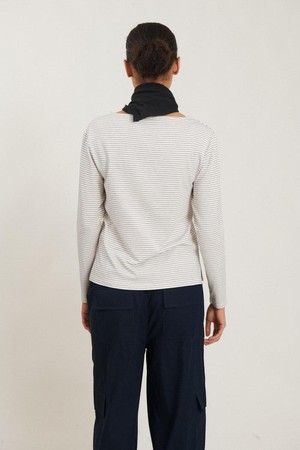Liva boothals t-shirt - whisper white/sky captain from Brand Mission