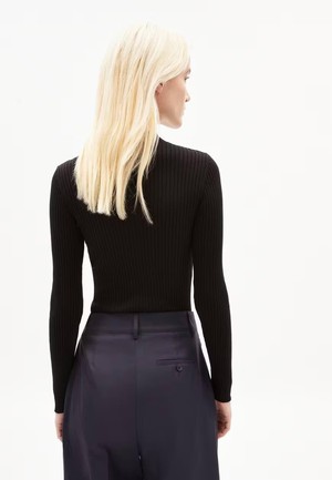 Alaania coltrui - black from Brand Mission