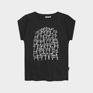 Visby t-shirt - cat crowd from Brand Mission