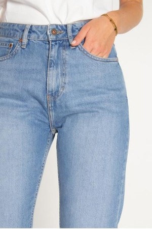 Rosa straight jeans - light blue from Brand Mission