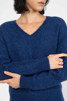 Moore trui - bright blue via Brand Mission