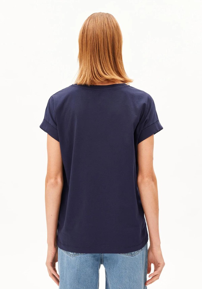 Idaara t-shirt - tinted navy from Brand Mission