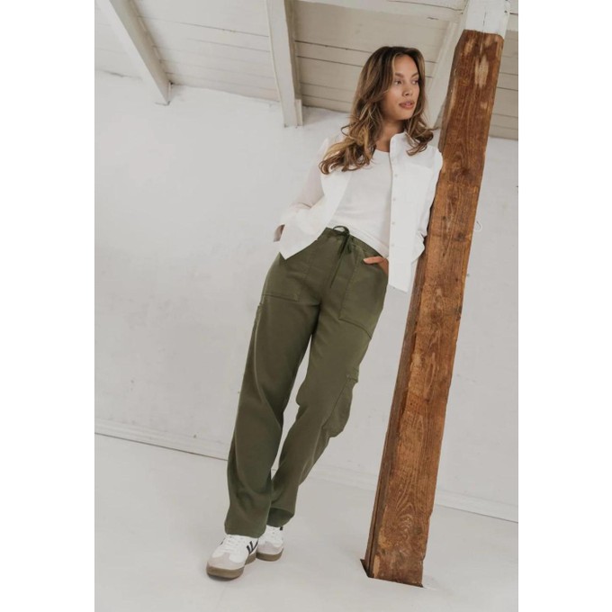 Ofelia cargo pantalon - olive from Brand Mission