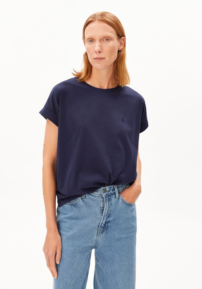 Idaara t-shirt - tinted navy from Brand Mission