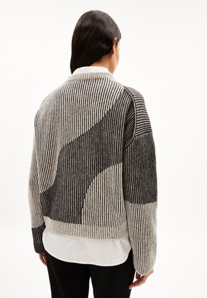 Mayraa vanise trui - black off white from Brand Mission