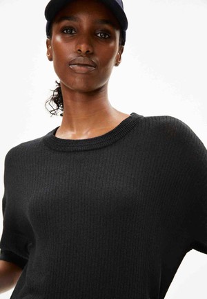 Lizaa lino - tinted navy from Brand Mission