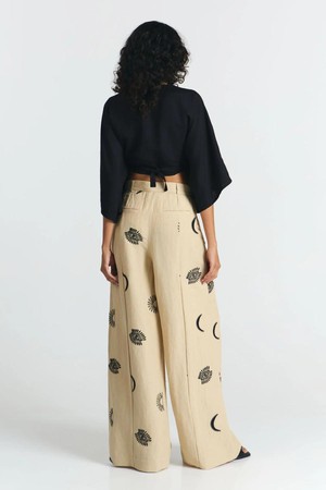 Randa pants embroidery - beige from Brand Mission