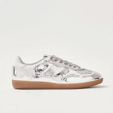 Rife Shimmer sneaker - silver via Brand Mission