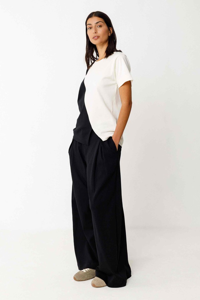 Graxi top - black white from Brand Mission