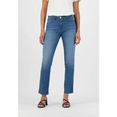 Faye straight jeans - authentic indigo via Brand Mission