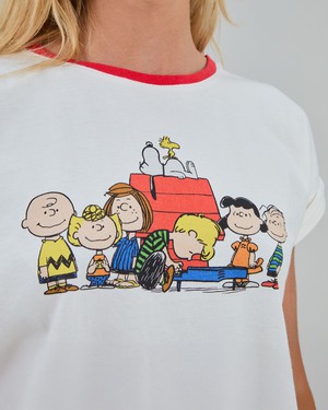 Peanuts Retro Friends Scoop Tee Ecru from Brava Fabrics