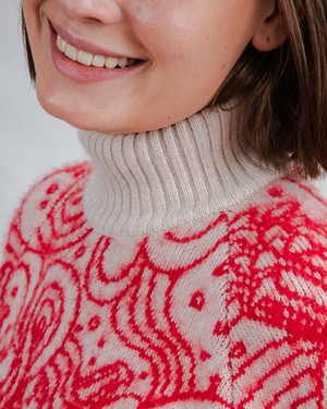Cropped Sweater Noodles Jacquard from Brava Fabrics