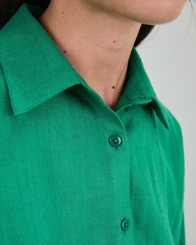 Boxy Squared Blouse Green from Brava Fabrics