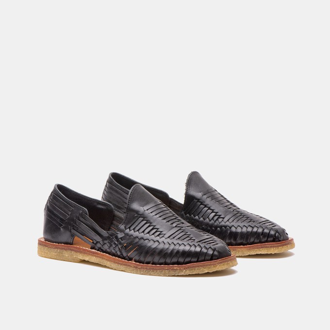 MARA Natural Black from Cano