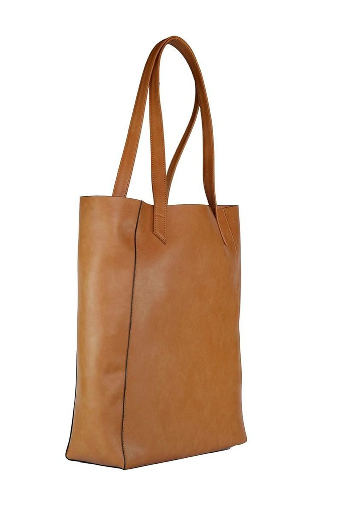 Basic shoulder bag - Camel from CANUSSA