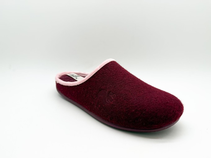 thies 1856 ® PET Piping Slipper vegan bordeaux from COILEX