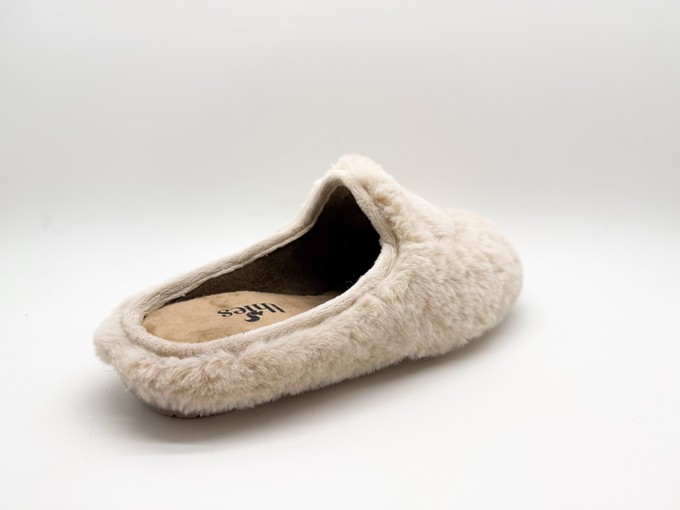 thies 1856 ® Rec Fluffy Heart Slipper vegan beige from COILEX