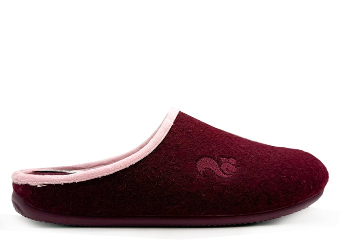 thies 1856 ® PET Piping Slipper vegan bordeaux from COILEX