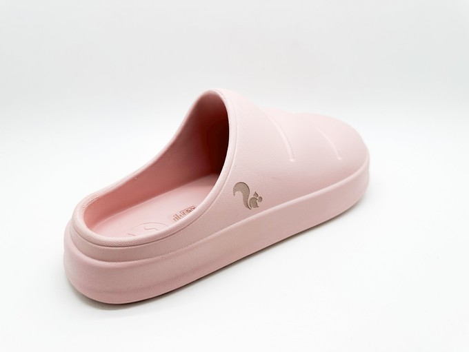 thies 1856 ® Fluffy Puffy Clog baby pink from COILEX