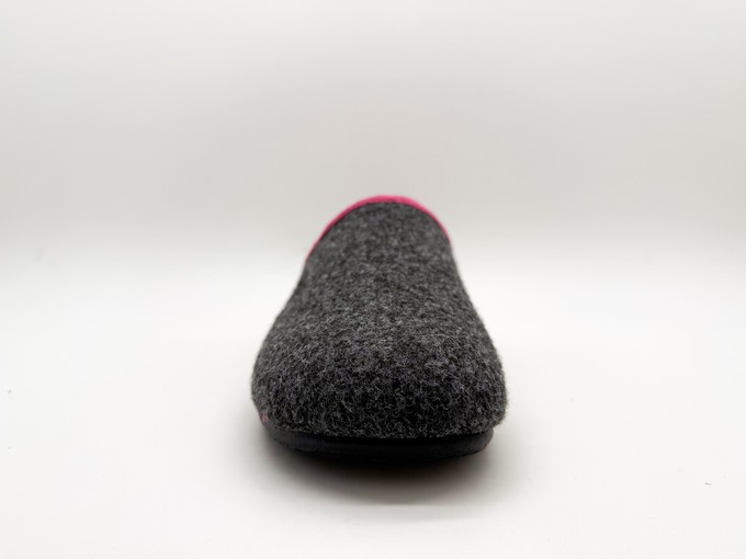 thies 1856 ® PET Piping Slipper vegan dark grey from COILEX