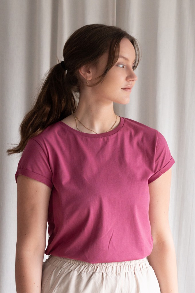 Roze T-shirt | Rolled sleeve from Common & Sense