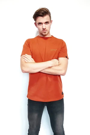 Duurzaam T-shirt Hiland | burned orange from common|era sustainable fashion