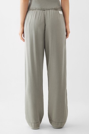RAY Easy On Tencel - Pants - Rock Olive from DAWN Denim