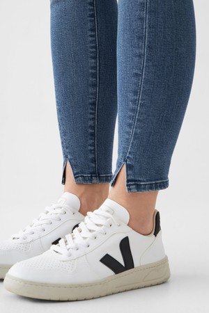 SUN UP Skinny Powerstretch - Design Details - Medium Blue from DAWN Denim SUN UP Skinny Powerstretch - Design Details - Medium Blue from DAWN Denim