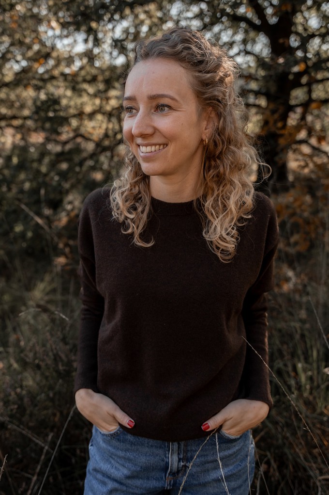 Trui Claudia – Chocolate Brown from Douxx