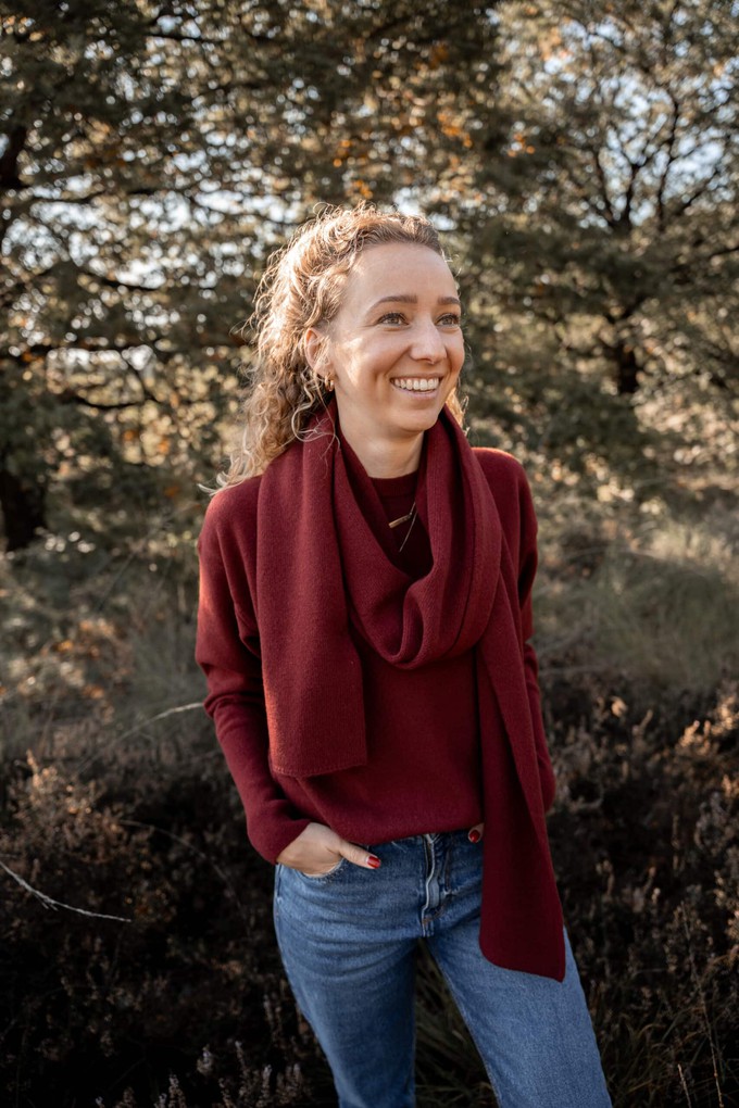 Sjaal Iris – Bordeaux Red from Douxx