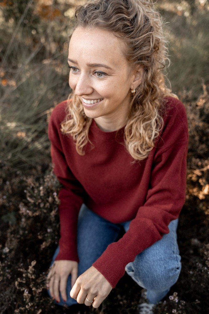 Trui Claudia – Bordeaux Red from Douxx