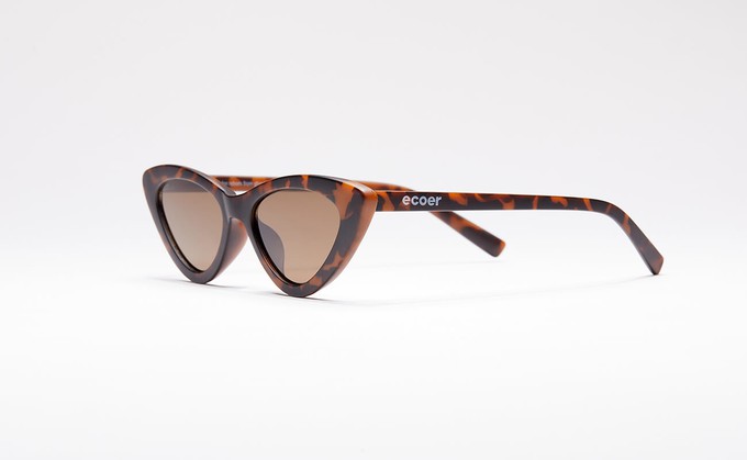 Martini Cat-Eye Sunglasses from Ecoer Fashion