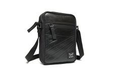 Fancy Finch via Ecowings