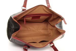 Gladstone Travel Bag | Leather & Fire-hose from Elvis & Kresse