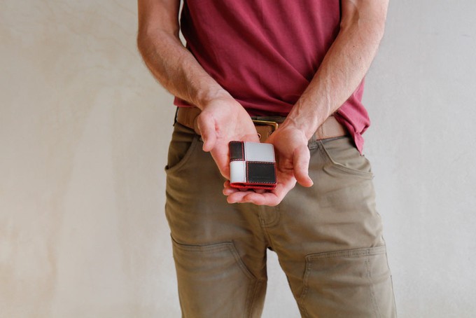 Card Holder | Leather & Fire-hose from Elvis & Kresse